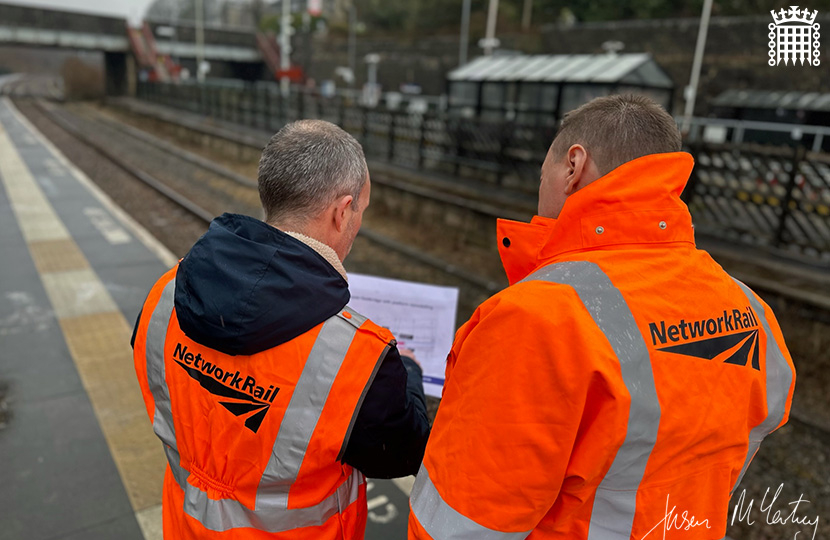 Jason McCartney MP meets with the Network Rail team to discuss the Transpennine Route Upgrade.