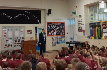 Jason McCartney MP visits Marsden Junior School